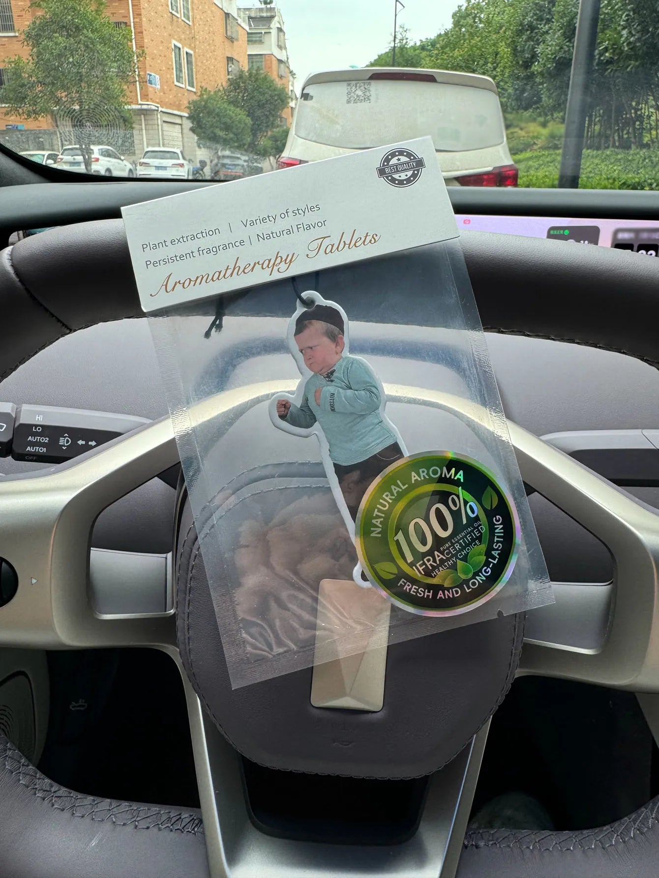 Intercontinental Hotel perfume, car air freshener pendant lasting for 90 days, natural fragrance Hasbulla Magomedov (Fighting)