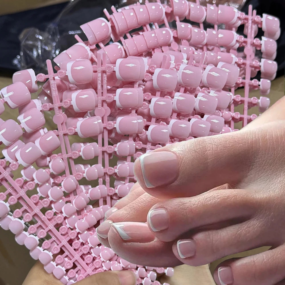 120pcs Short Square False Toe Nail Tips Pink French Soft Gel Press On Toenails White Edge Fake Toe nails Full Cover Toe Nail Tip